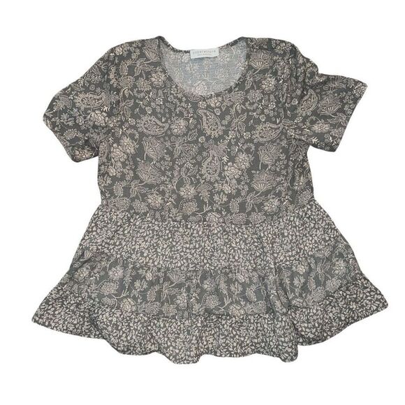 Paper Crane Tops - PAPER CRANE Tiered Floral Dusty Green Boho Blouse Size XS